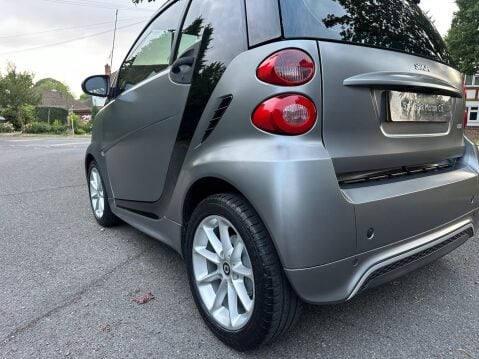 Smart Fortwo Coupe 1.0 MHD Passion SoftTouch Euro 5 (s/s) 2dr 23