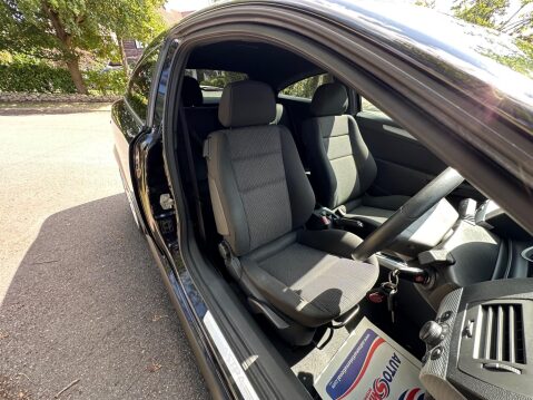 Vauxhall Astra 1.8i 16v SRi Sport Hatch 3dr 4
