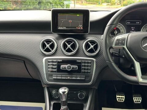 Mercedes-Benz A Class 1.6 A200 BlueEfficiency AMG Sport Euro 6 (s/s) 5dr 11