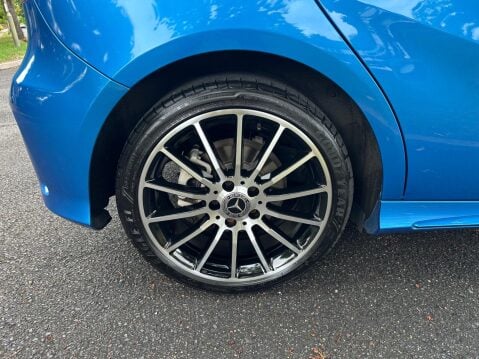 Mercedes-Benz A Class 1.6 A200 BlueEfficiency AMG Sport Euro 6 (s/s) 5dr 62