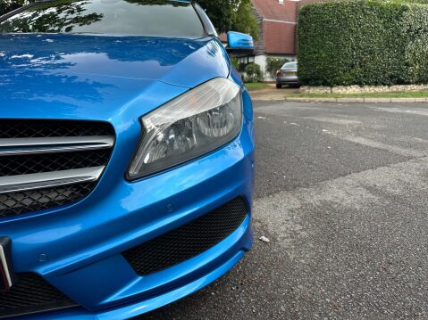 Mercedes-Benz A Class 1.6 A200 BlueEfficiency AMG Sport Euro 6 (s/s) 5dr 38