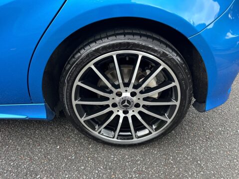 Mercedes-Benz A Class 1.6 A200 BlueEfficiency AMG Sport Euro 6 (s/s) 5dr 61