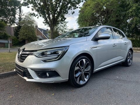 Renault Megane 1.2 TCe Signature Nav Euro 6 (s/s) 5dr 50