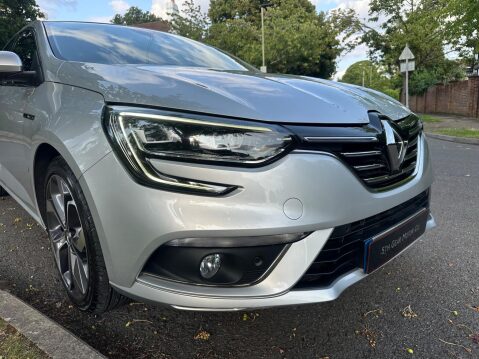 Renault Megane 1.2 TCe Signature Nav Euro 6 (s/s) 5dr 30