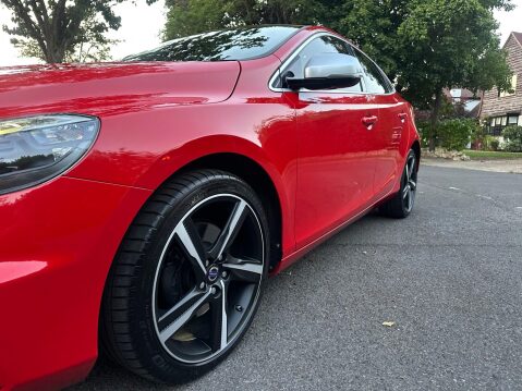 Volvo V40 1.6 T3 R-Design Nav Euro 5 (s/s) 5dr 45