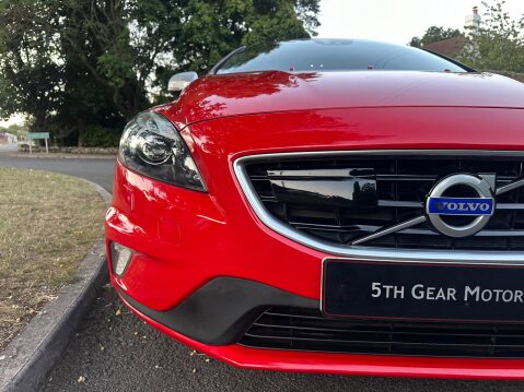 Volvo V40 1.6 T3 R-Design Nav Euro 5 (s/s) 5dr 31
