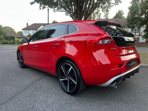 Volvo V40 1.6 T3 R-Design Nav Euro 5 (s/s) 5dr 10