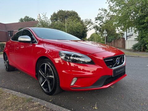 Volvo V40 1.6 T3 R-Design Nav Euro 5 (s/s) 5dr 36