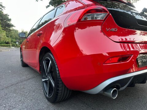 Volvo V40 1.6 T3 R-Design Nav Euro 5 (s/s) 5dr 22