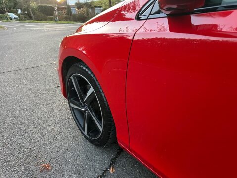 Volvo V40 1.6 T3 R-Design Nav Euro 5 (s/s) 5dr 30