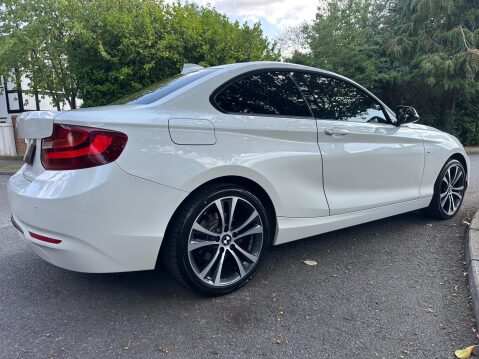 BMW 2 Series 1.5 218i Sport Euro 6 (s/s) 2dr 5