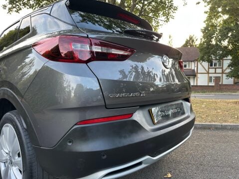 Vauxhall Grandland X 1.2 Turbo Elite Nav Premium Auto Euro 6 (s/s) 5dr 25