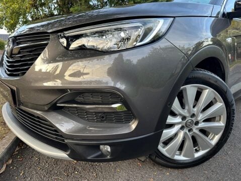 Vauxhall Grandland X 1.2 Turbo Elite Nav Premium Auto Euro 6 (s/s) 5dr 34