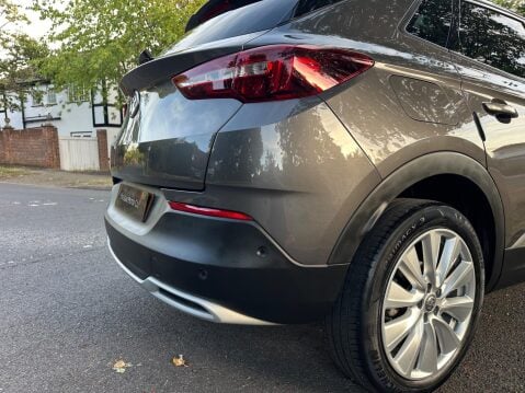 Vauxhall Grandland X 1.2 Turbo Elite Nav Premium Auto Euro 6 (s/s) 5dr 22
