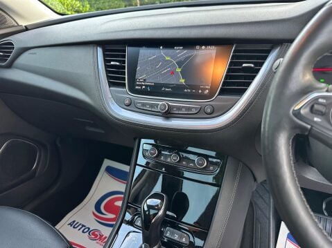 Vauxhall Grandland X 1.2 Turbo Elite Nav Premium Auto Euro 6 (s/s) 5dr 73