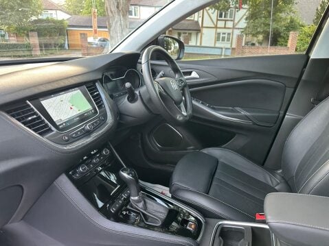 Vauxhall Grandland X 1.2 Turbo Elite Nav Premium Auto Euro 6 (s/s) 5dr 85