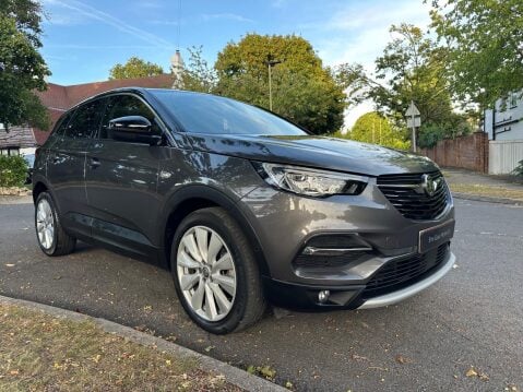 Vauxhall Grandland X 1.2 Turbo Elite Nav Premium Auto Euro 6 (s/s) 5dr 38