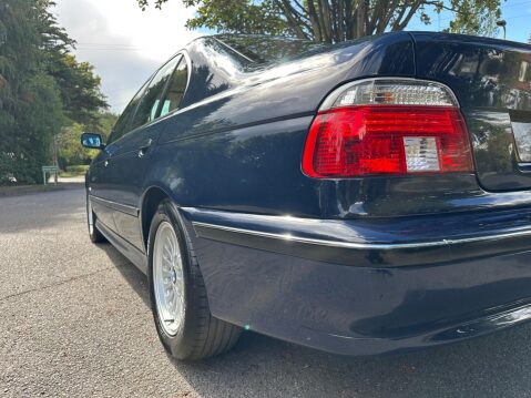 BMW 5 Series 2.5 523i SE 4dr 26