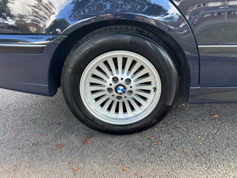 BMW 5 Series 2.5 523i SE 4dr 50
