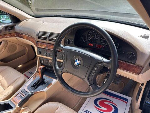 BMW 5 Series 2.5 523i SE 4dr 60