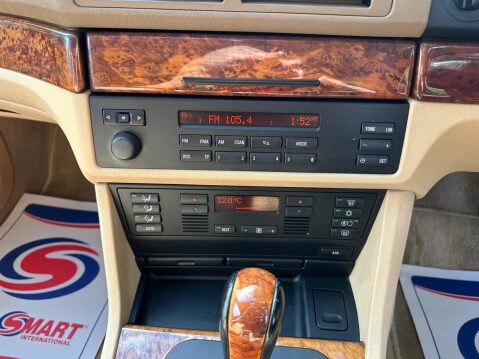 BMW 5 Series 2.5 523i SE 4dr 58