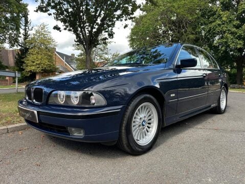 BMW 5 Series 2.5 523i SE 4dr 44