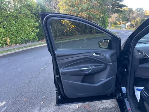 Ford Kuga 1.5T EcoBoost ST-Line Auto AWD Euro 6 (s/s) 5dr 56