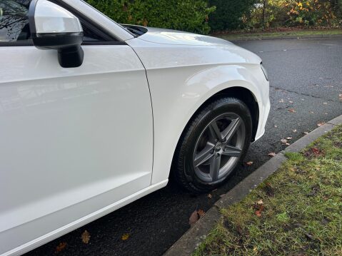 Audi A3 1.5 TFSI CoD 35 SE Technik Sportback S Tronic Euro 6 (s/s) 5dr 38