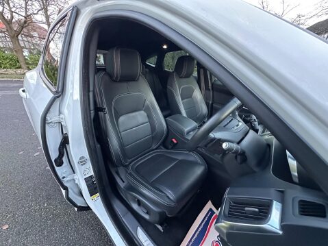 Jaguar E-Pace 2.0 P200 R-Dynamic S SUV 5dr Petrol Auto AWD Euro 6 (s/s) (200 ps) 4