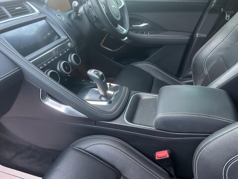 Jaguar E-Pace 2.0 P200 R-Dynamic S SUV 5dr Petrol Auto AWD Euro 6 (s/s) (200 ps) 81