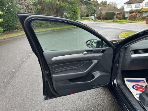 Volkswagen Passat 1.4 TSI 13kWh GTE DSG Euro 6 (s/s) 4dr 62