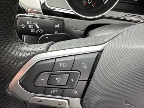 Volkswagen Passat 1.4 TSI 13kWh GTE DSG Euro 6 (s/s) 4dr 65