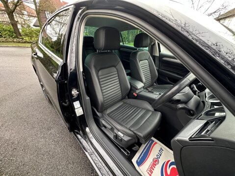 Volkswagen Passat 1.4 TSI 13kWh GTE DSG Euro 6 (s/s) 4dr 4