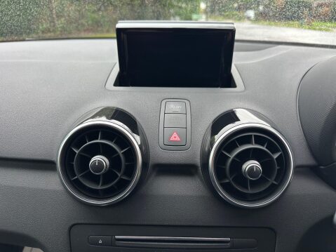 Audi A1 1.4 TFSI S line Sportback S Tronic Euro 6 (s/s) 5dr 74