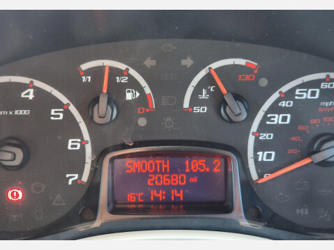 Ford Ka 1.2 Titanium Euro 5 3dr 8