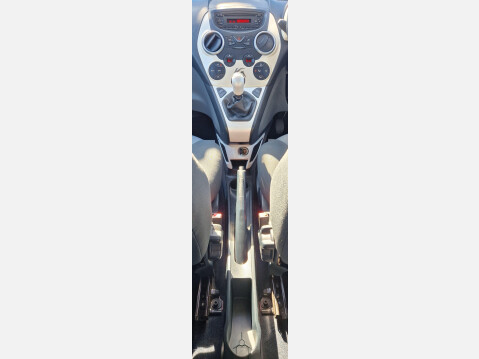 Ford Ka 1.2 Titanium Euro 5 3dr 13