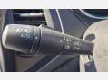 Renault Captur 0.9 TCe ENERGY Iconic Euro 6 (s/s) 5dr 17