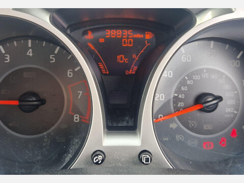 Nissan Juke 1.6 Visia Euro 6 5dr 8