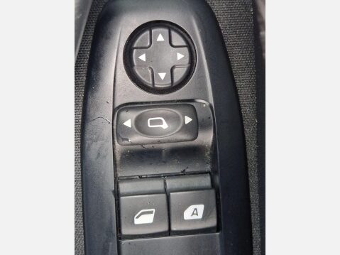 Peugeot 2008 1.2 PureTech Active Euro 6 5dr 17