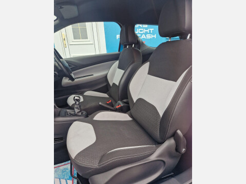 Citroen DS3 1.2 VTi DSign Plus Euro 5 3dr 22