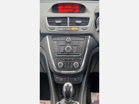 Vauxhall Mokka 1.6i Exclusiv 2WD Euro 6 (s/s) 5dr 12