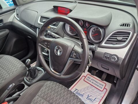 Vauxhall Mokka 1.6i Exclusiv 2WD Euro 6 (s/s) 5dr 9