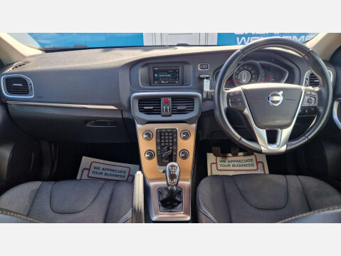 Volvo V40 1.6 D2 SE Euro 5 (s/s) 5dr 9