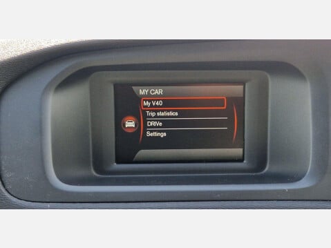 Volvo V40 1.6 D2 SE Euro 5 (s/s) 5dr 16