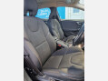 Volvo V40 1.6 D2 SE Euro 5 (s/s) 5dr 24