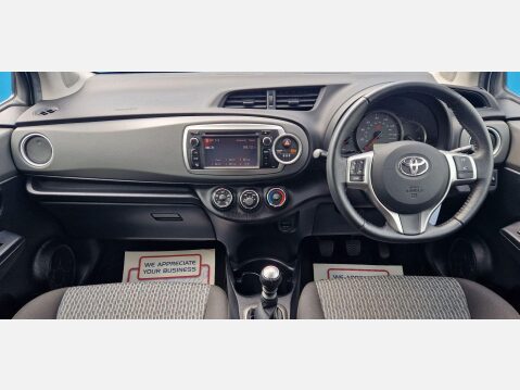 Toyota Yaris 1.33 Dual VVT-i TR Euro 5 5dr 10