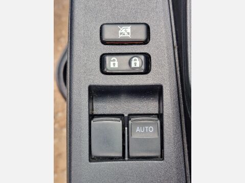 Toyota Yaris 1.33 Dual VVT-i TR Euro 5 5dr 20