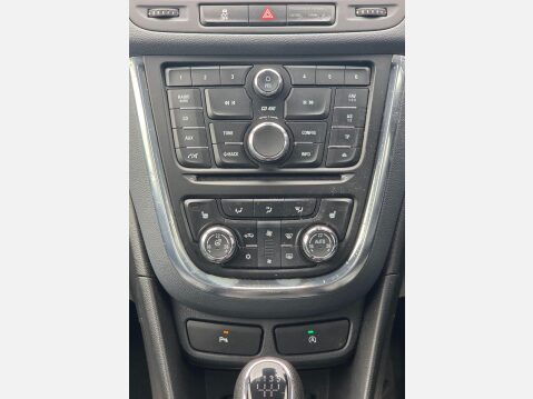 Vauxhall Mokka 1.6i SE 2WD Euro 6 (s/s) 5dr 14