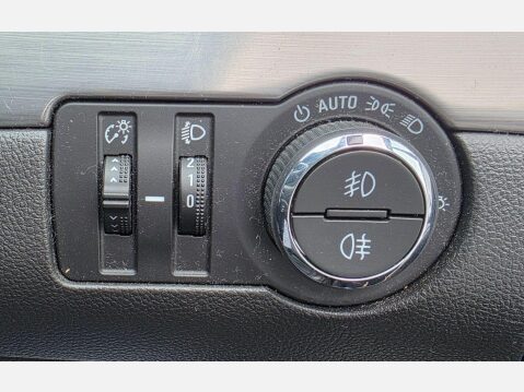 Vauxhall Mokka 1.6i SE 2WD Euro 6 (s/s) 5dr 17