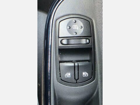 Vauxhall Corsa 1.4i ecoFLEX SRi Euro 6 3dr 19
